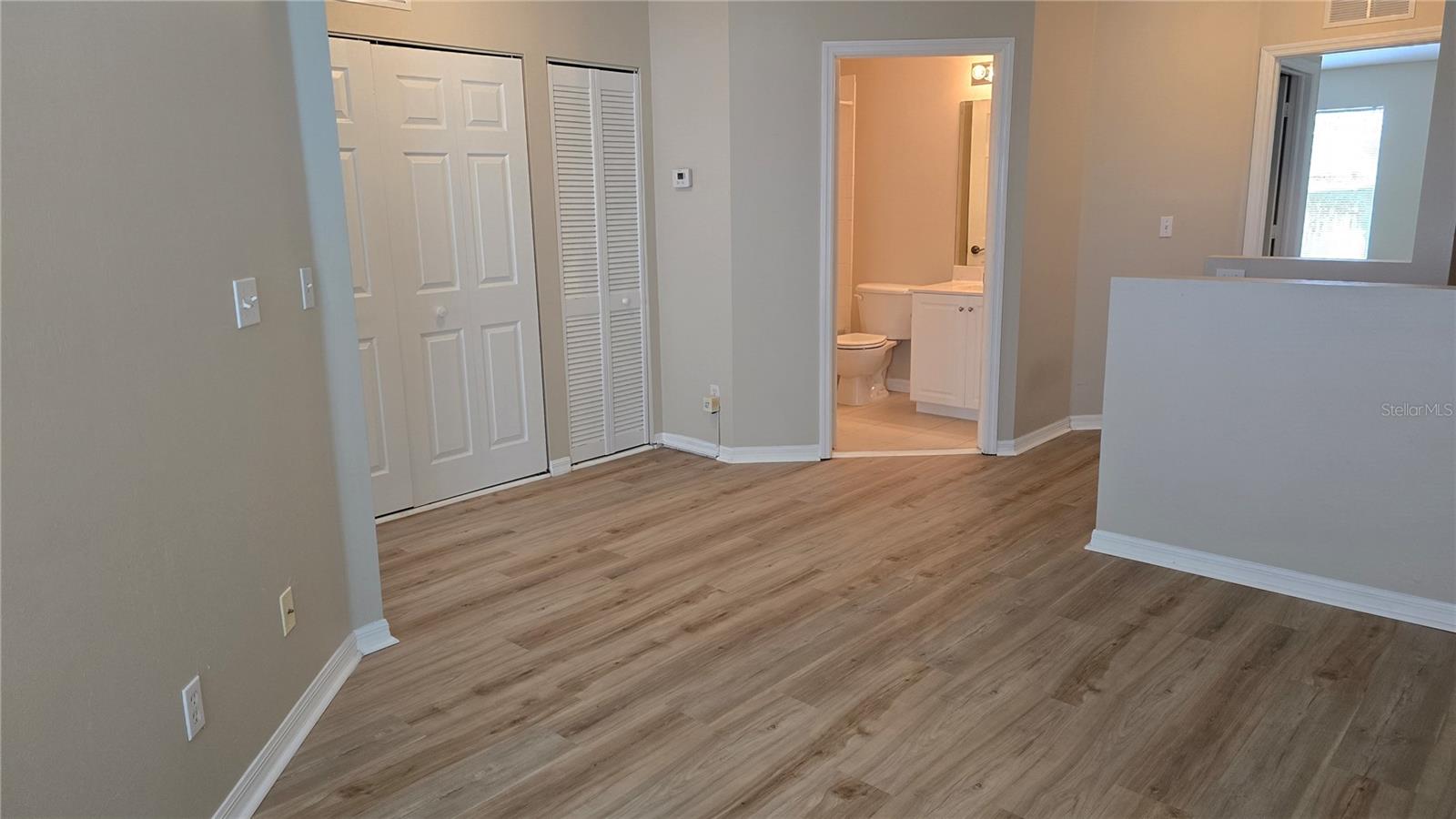 FOREST LAKE TWNHMS PH I - Residential Lease