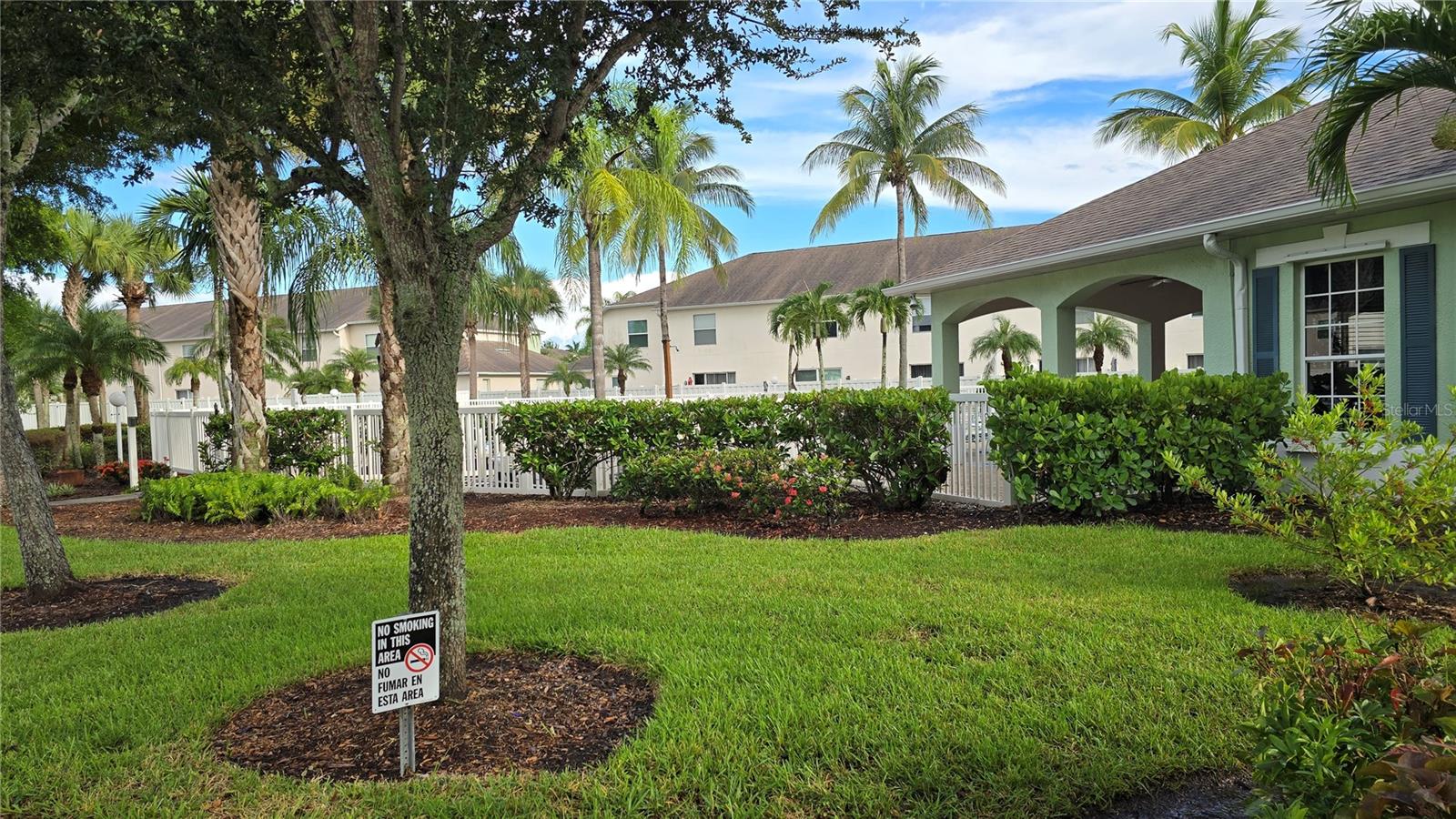 FOREST LAKE TWNHMS PH I - Residential Lease