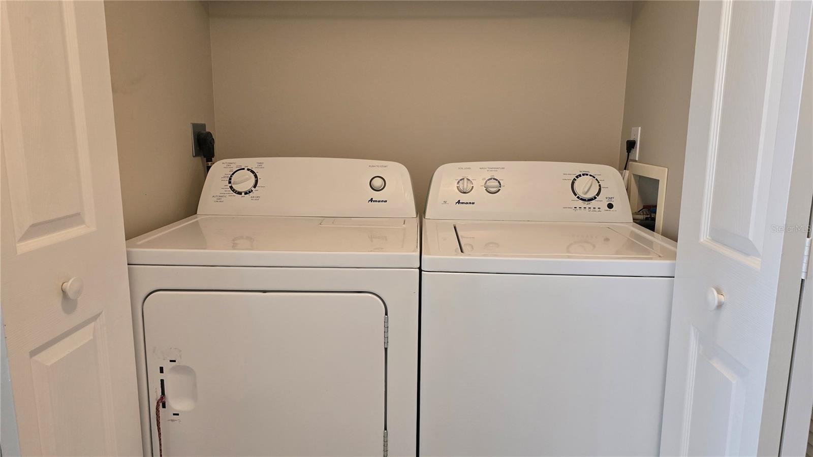 FOREST LAKE TWNHMS PH I - Residential Lease