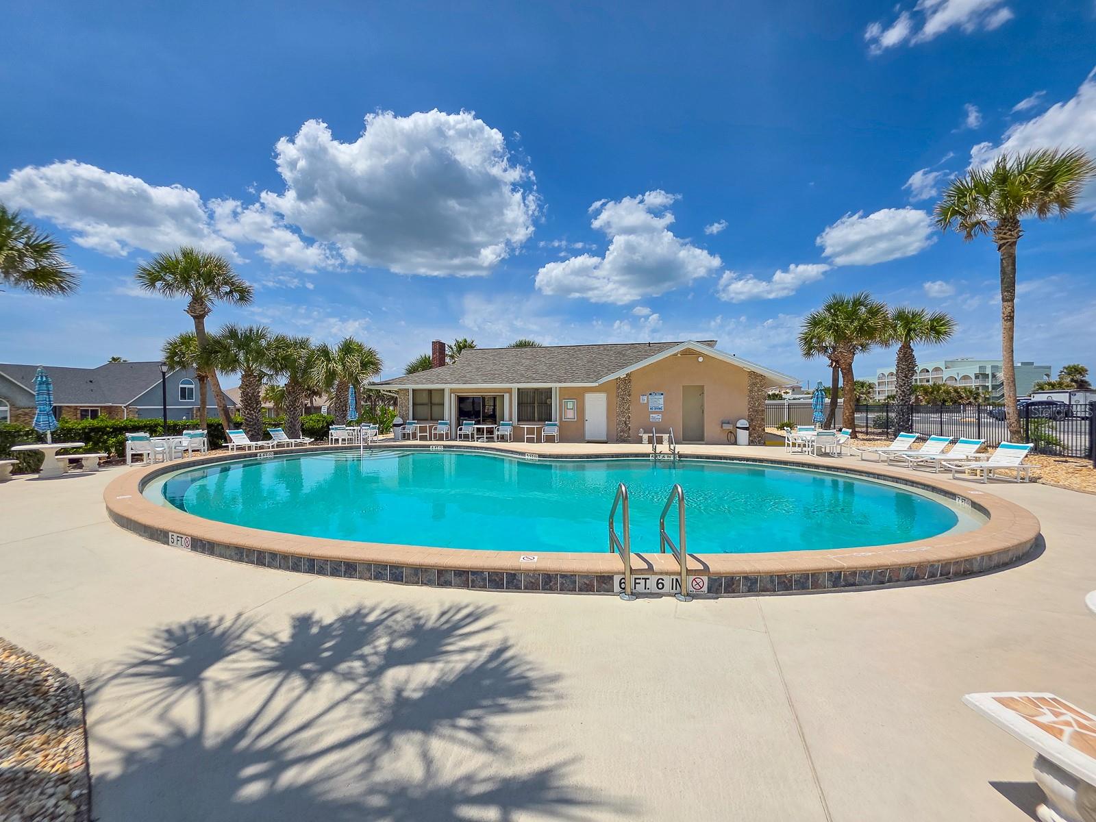 FAIRWIND SHORES CONDO - Residential