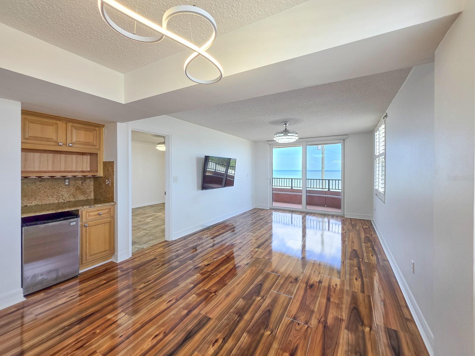 FAIRWIND SHORES CONDO - Residential