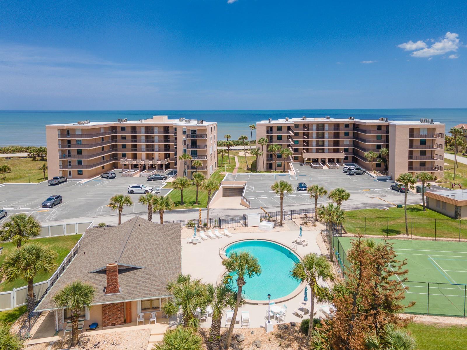 FAIRWIND SHORES CONDO - Residential