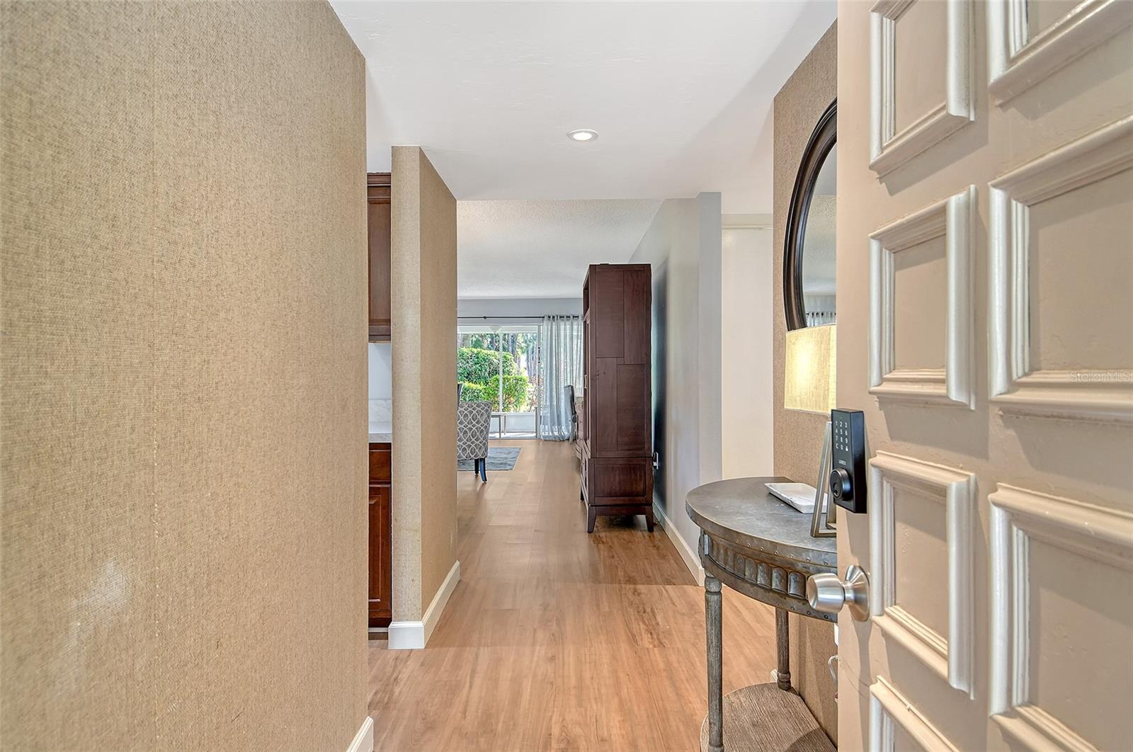 WEDGEWOOD LAKE - Residential