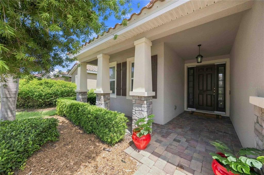 Photo of 5516 Cartagena Drive, Sarasota, FL 34233 (MLS # A4704436)