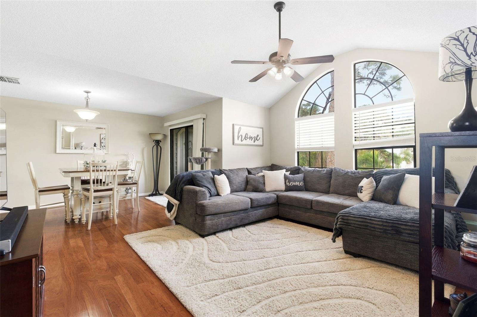 ACREAGE - Residential Income