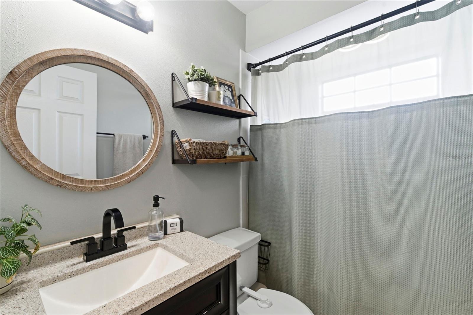 ACREAGE - Residential Income