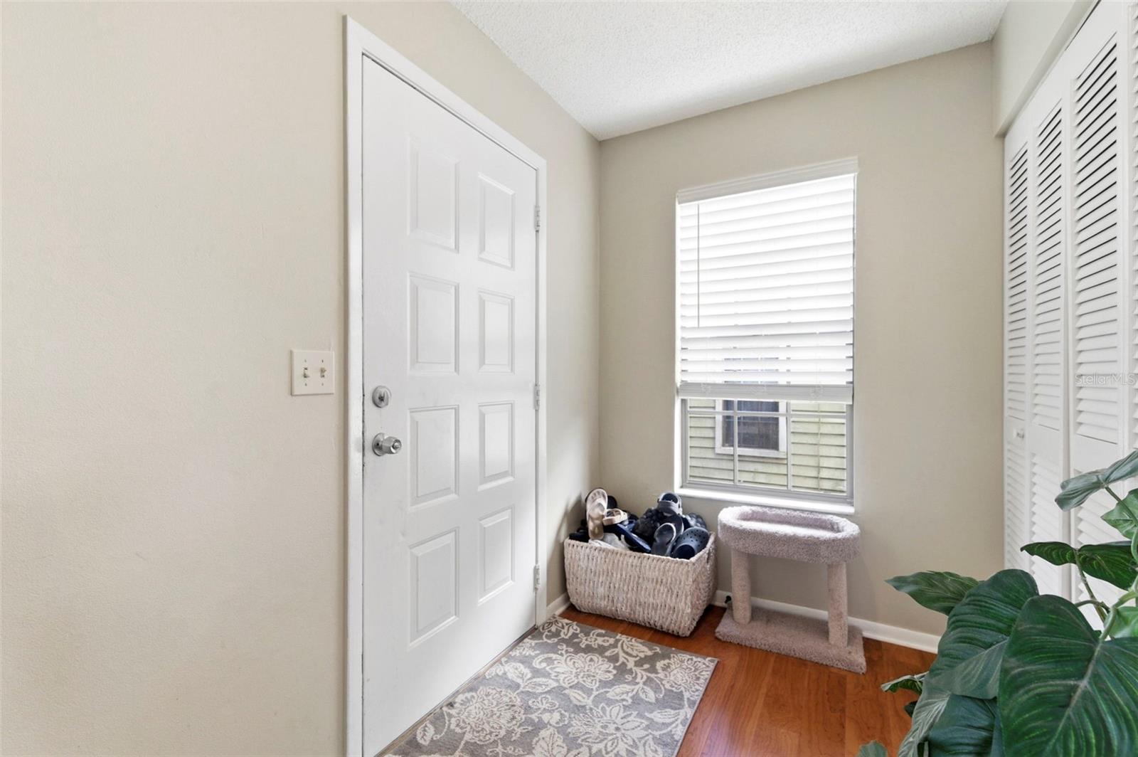 ACREAGE - Residential Income