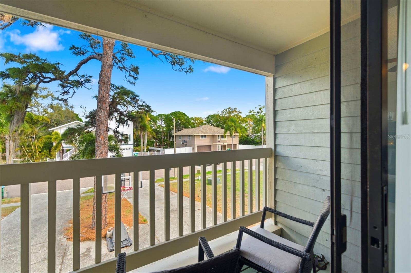 ACREAGE - Residential Income