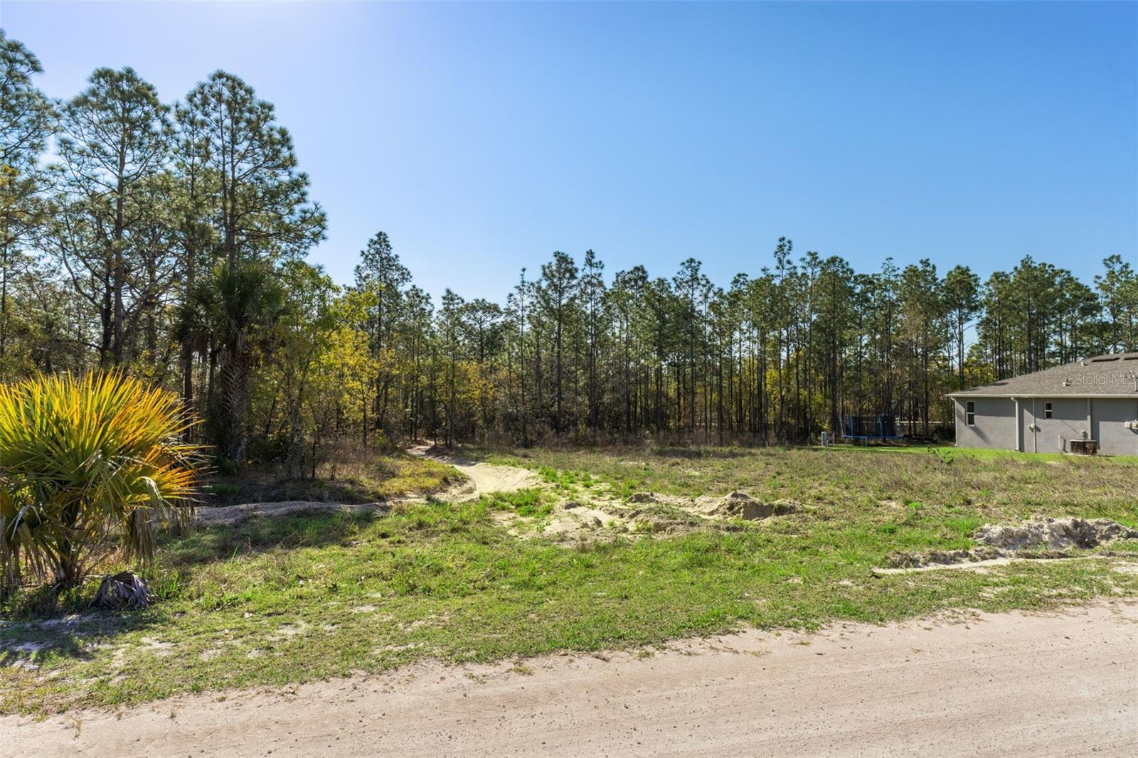 ROYAL HIGHLANDS - Land