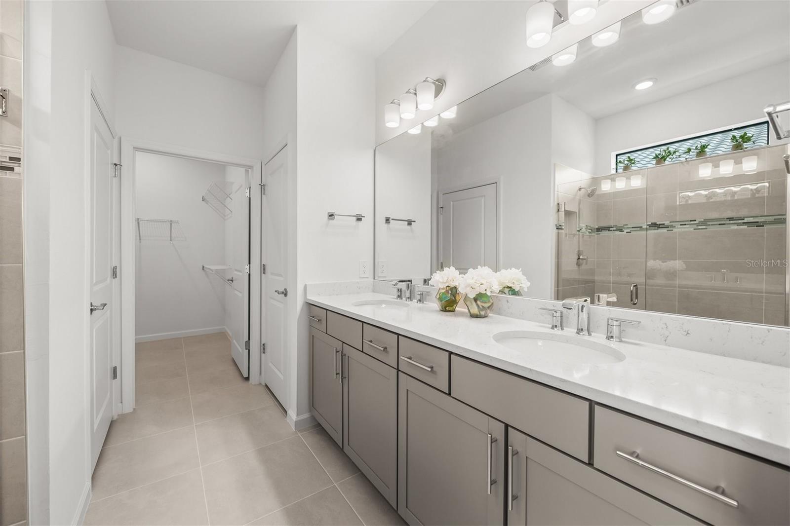 TALON PRESERVE PH 4 - Residential Lease