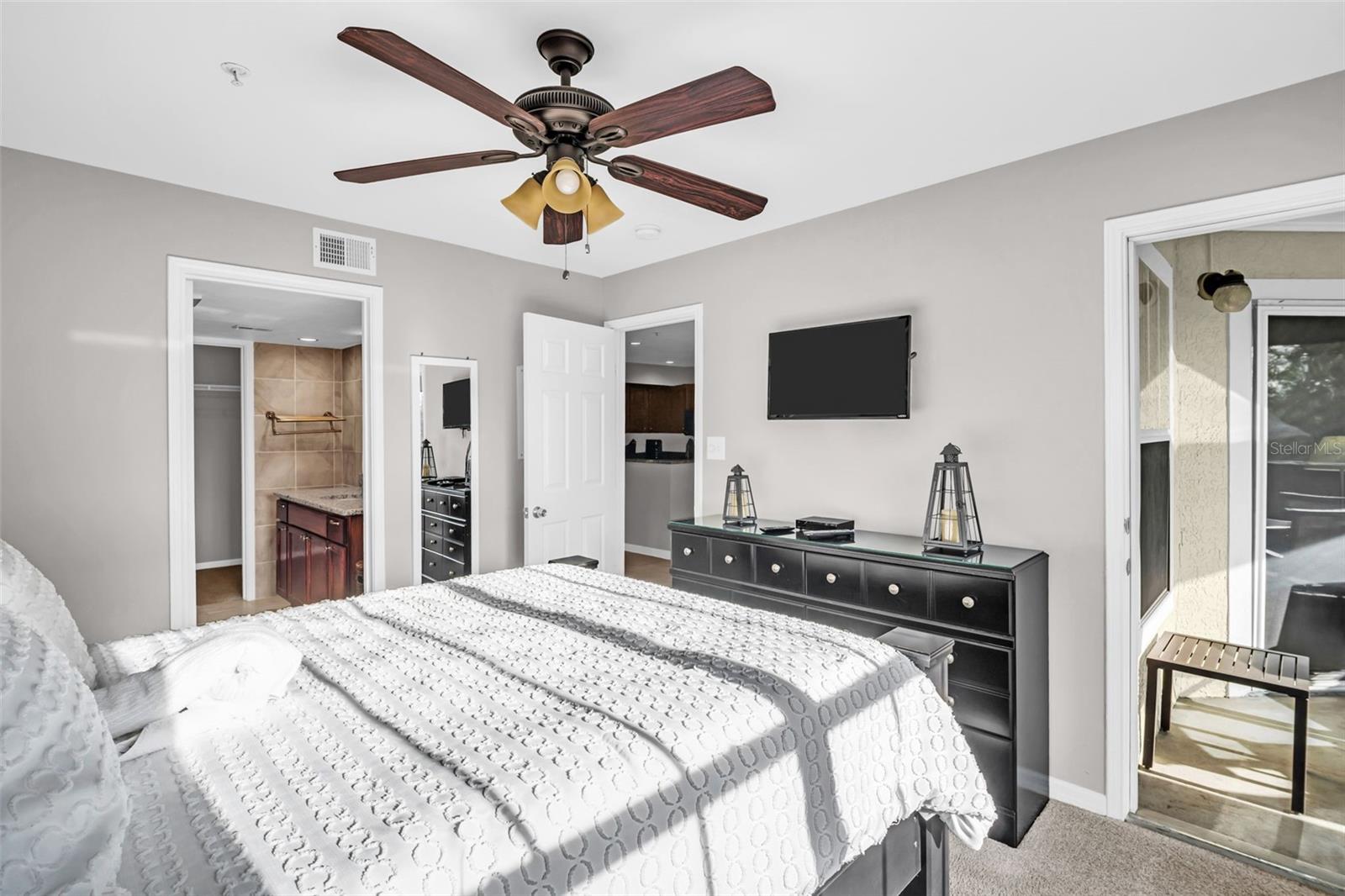 AVALON OF CLEARWATER, THE CONDO - Residential