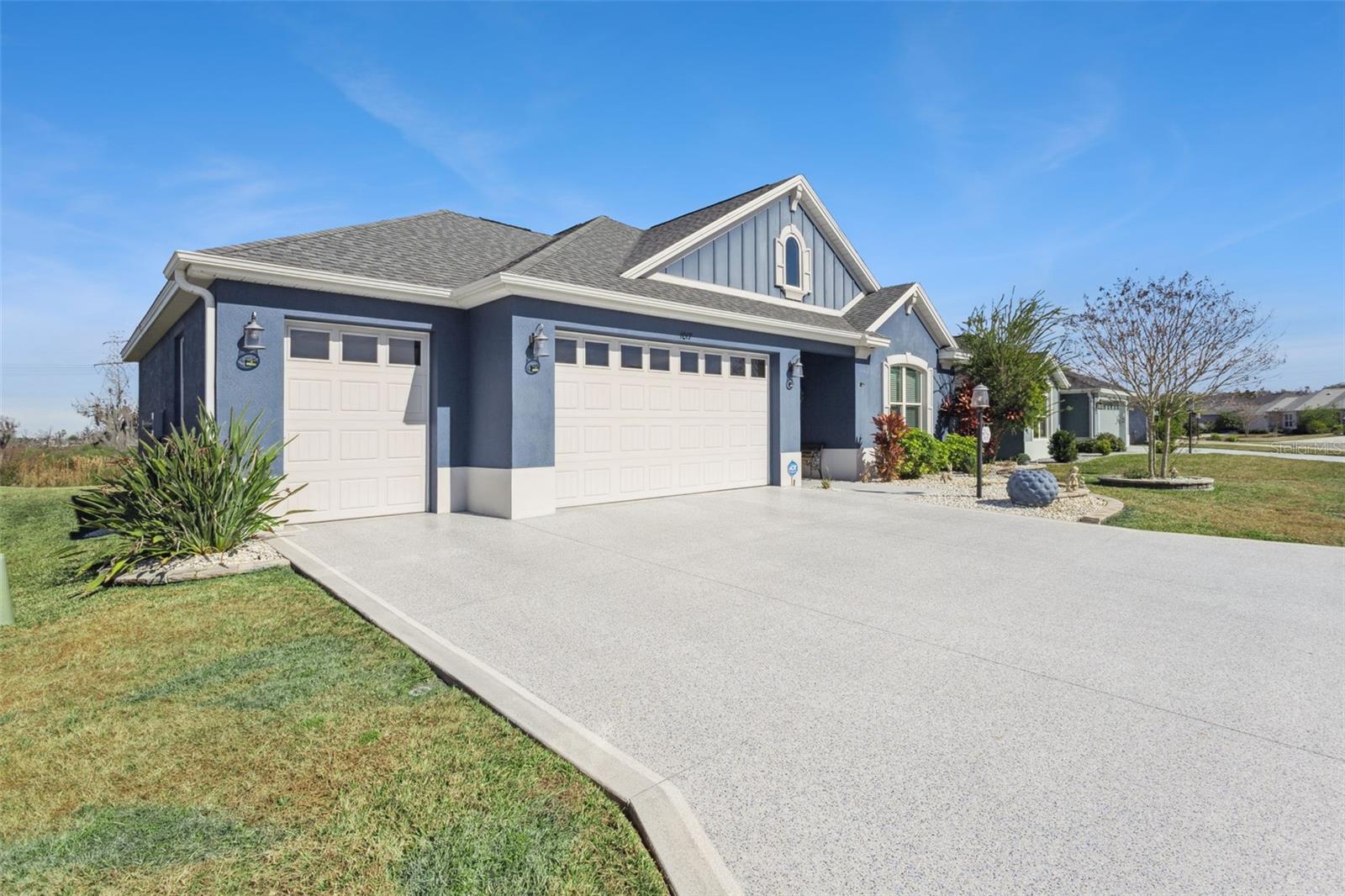 VILLAGES/SOUTHERN OAKS UN #44A - Residential