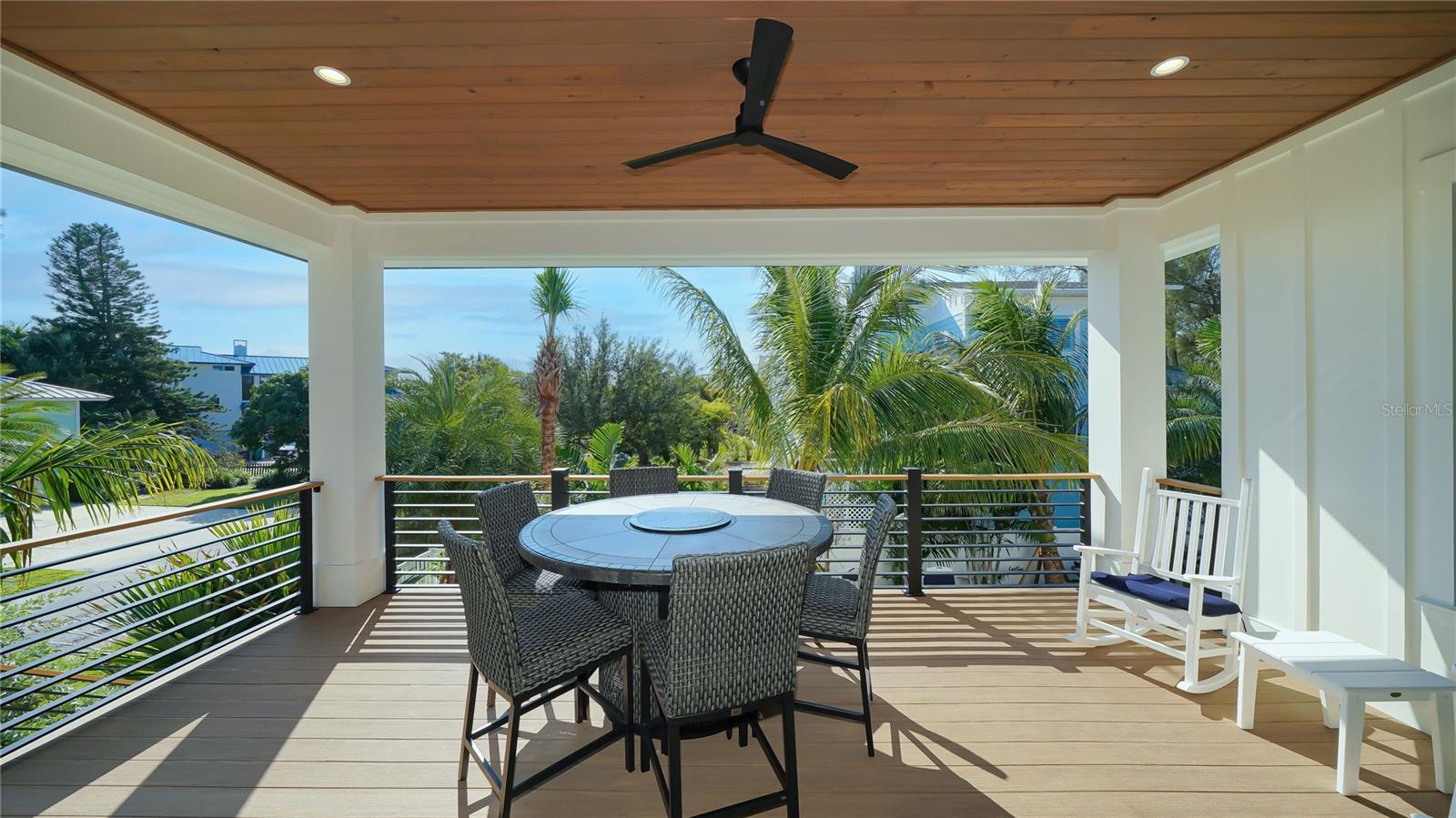 HOLMES BEACH 17TH UNIT - Residential