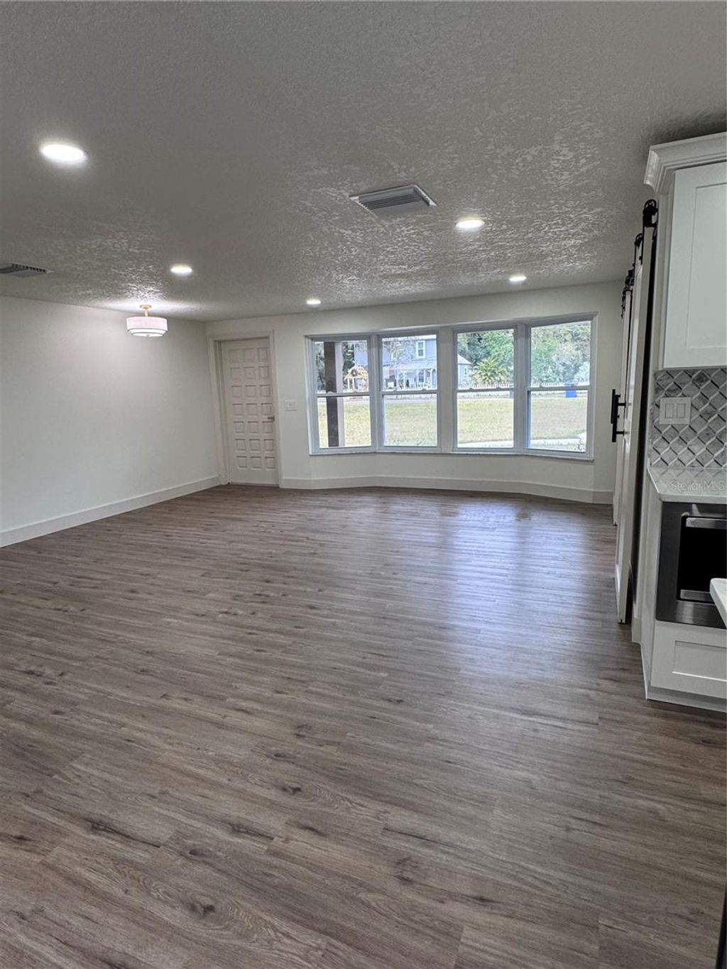 Photo of 2933 Stearns Road, Valrico, FL 33596 (MLS # TB8454031)