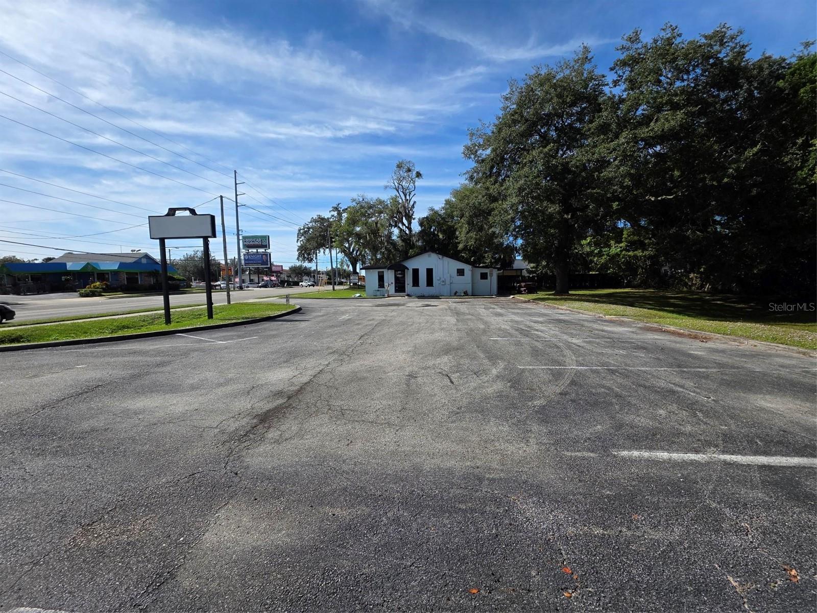 217 E STATE ROAD 434