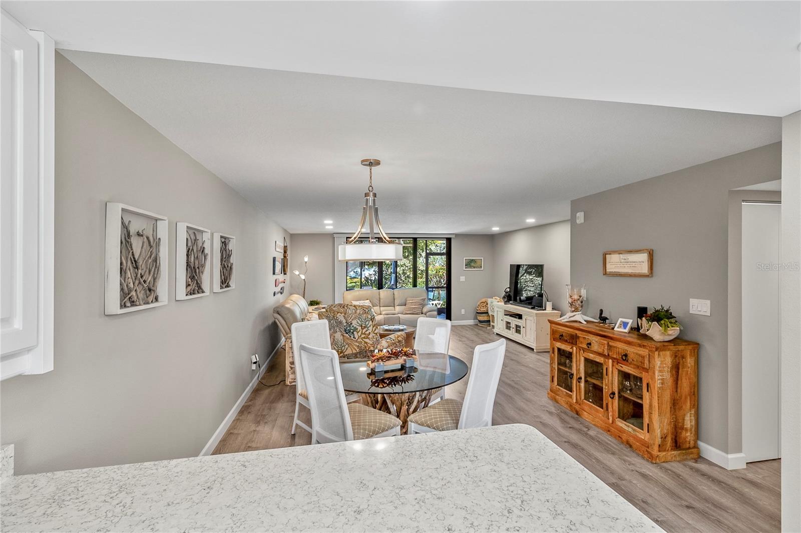 BAYPORT BCH & TEN PH F - Residential Lease