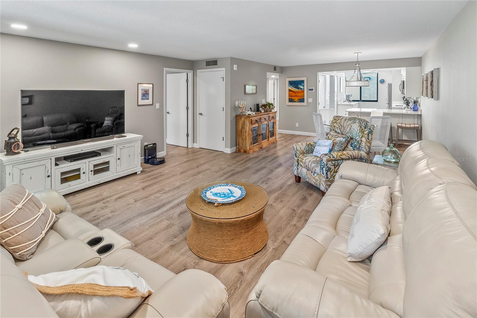 BAYPORT BCH & TEN PH F - Residential Lease