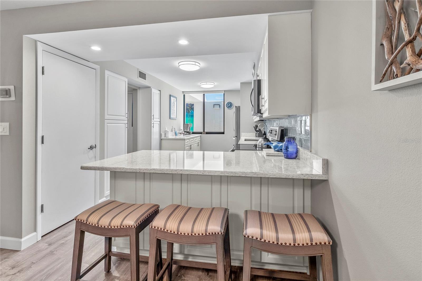 BAYPORT BCH & TEN PH F - Residential Lease