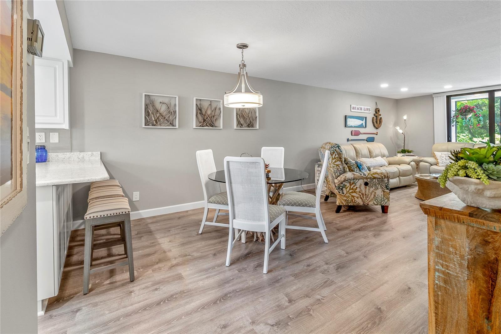 BAYPORT BCH & TEN PH F - Residential Lease