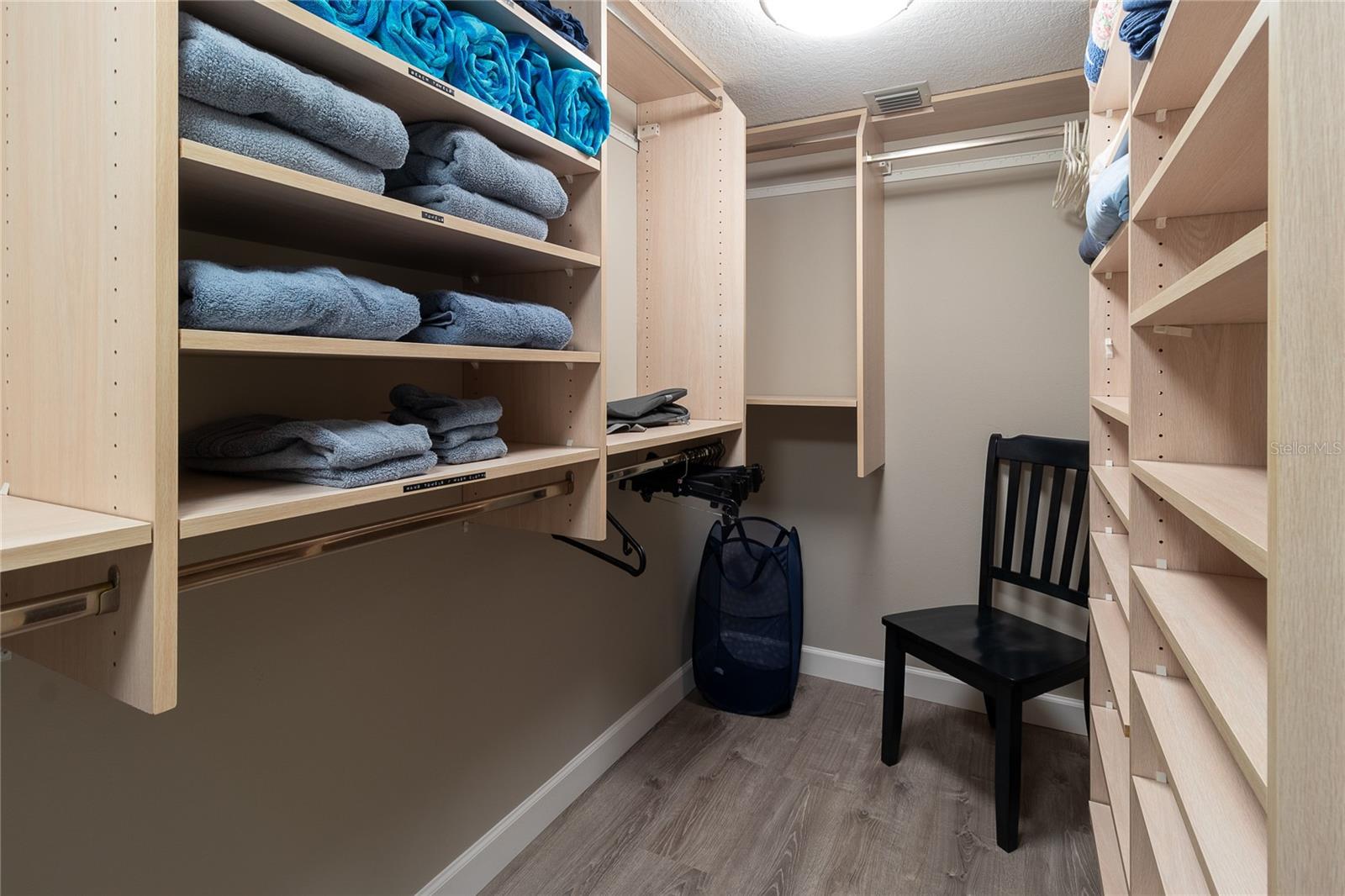 BAYPORT BCH & TEN PH F - Residential Lease