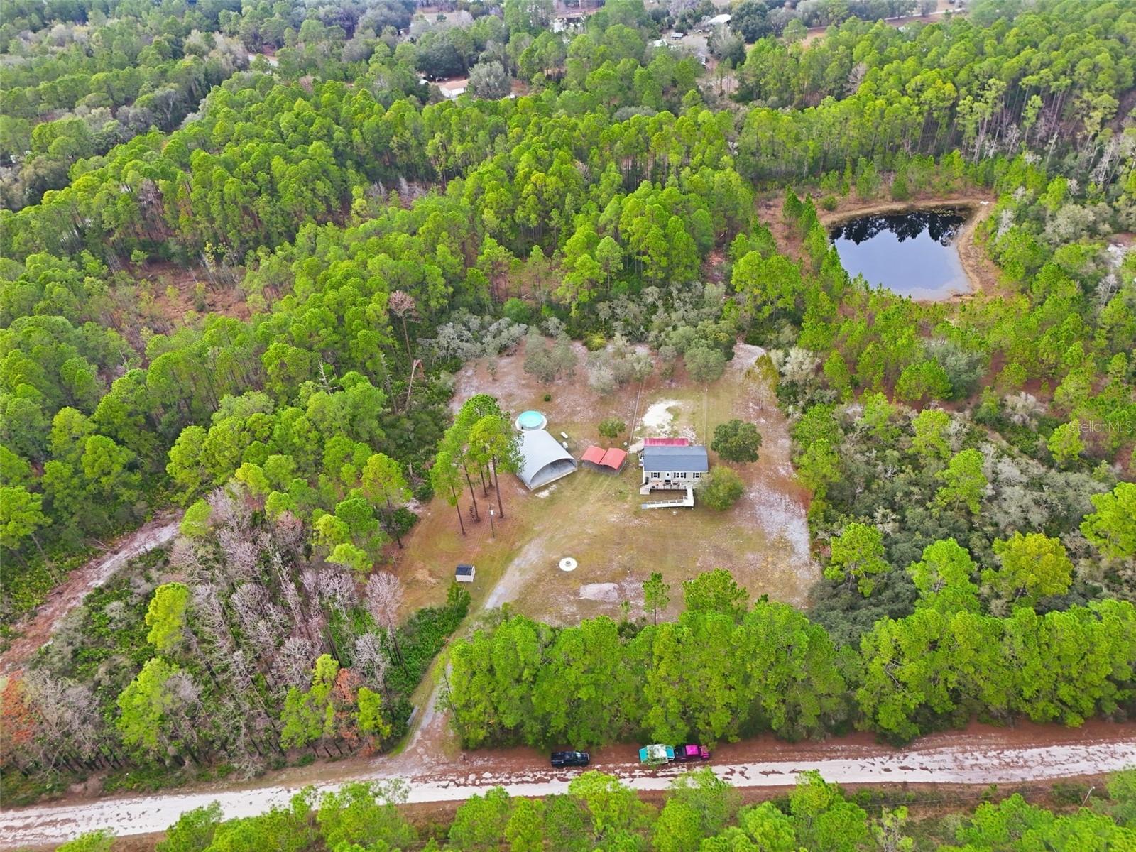 LAKE GEORGE MANOR - Residential