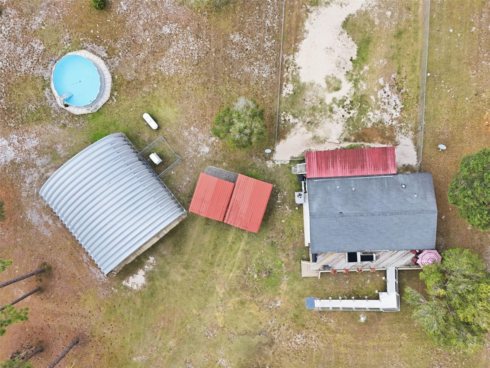 LAKE GEORGE MANOR - Residential