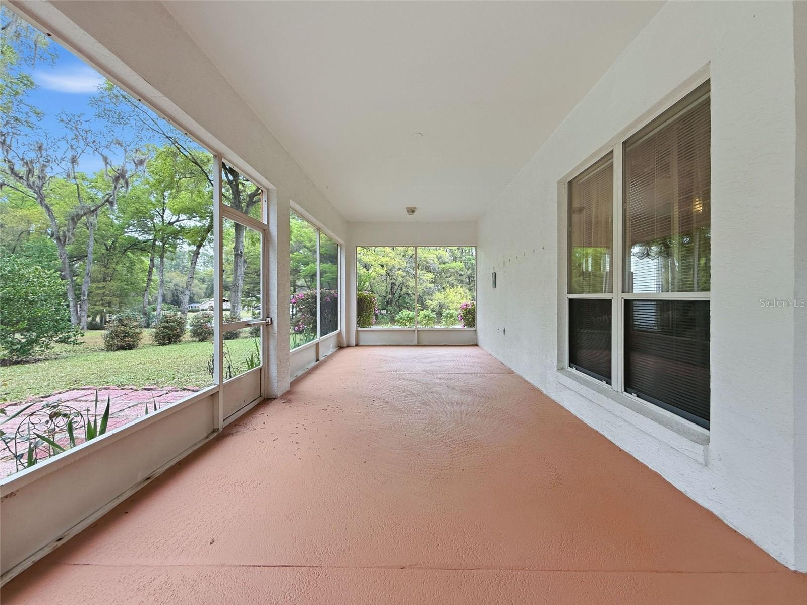 RAINBOW SPGS COUNTRY CLUB ESTATE - Residential