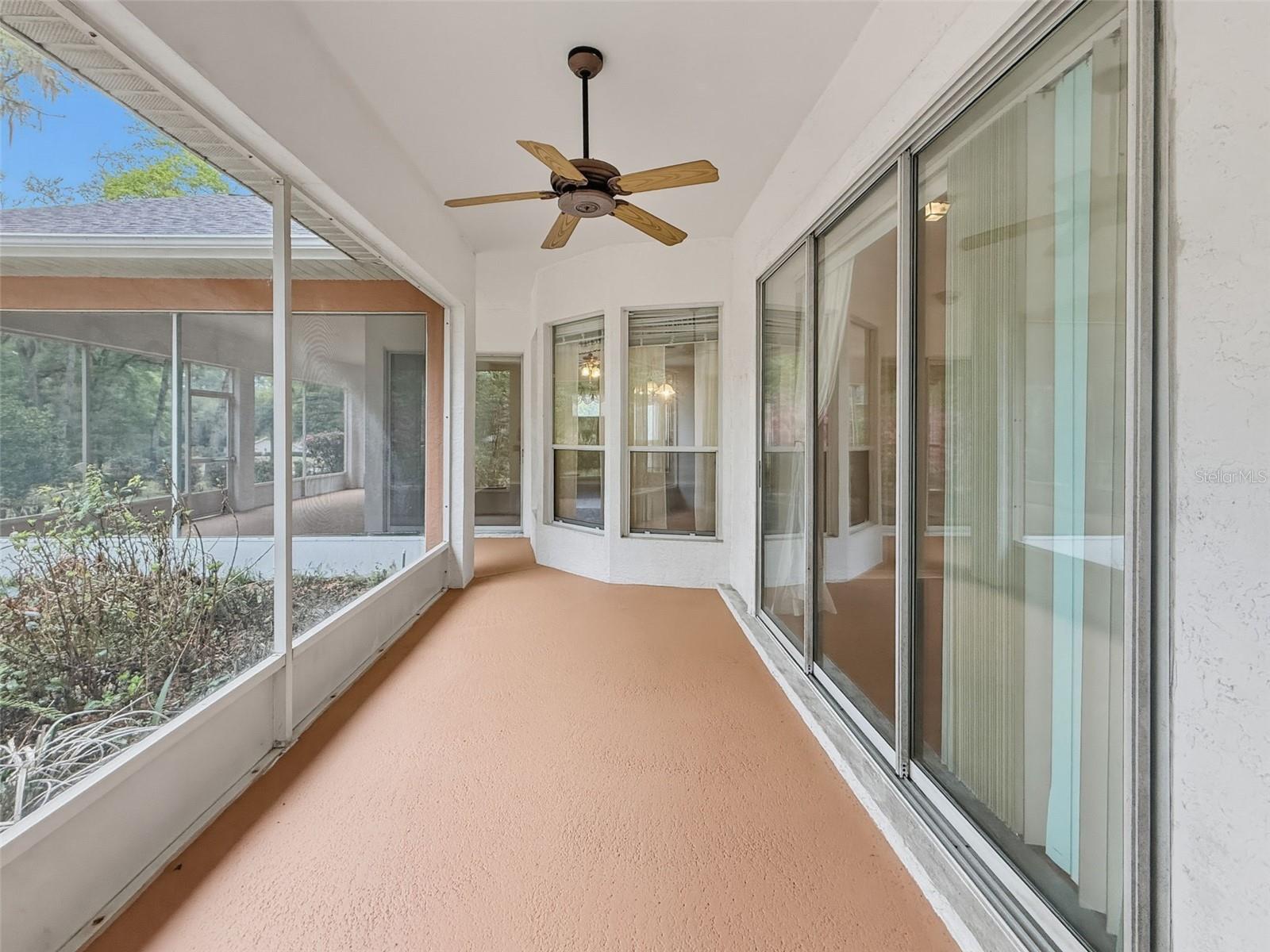 RAINBOW SPGS COUNTRY CLUB ESTATE - Residential