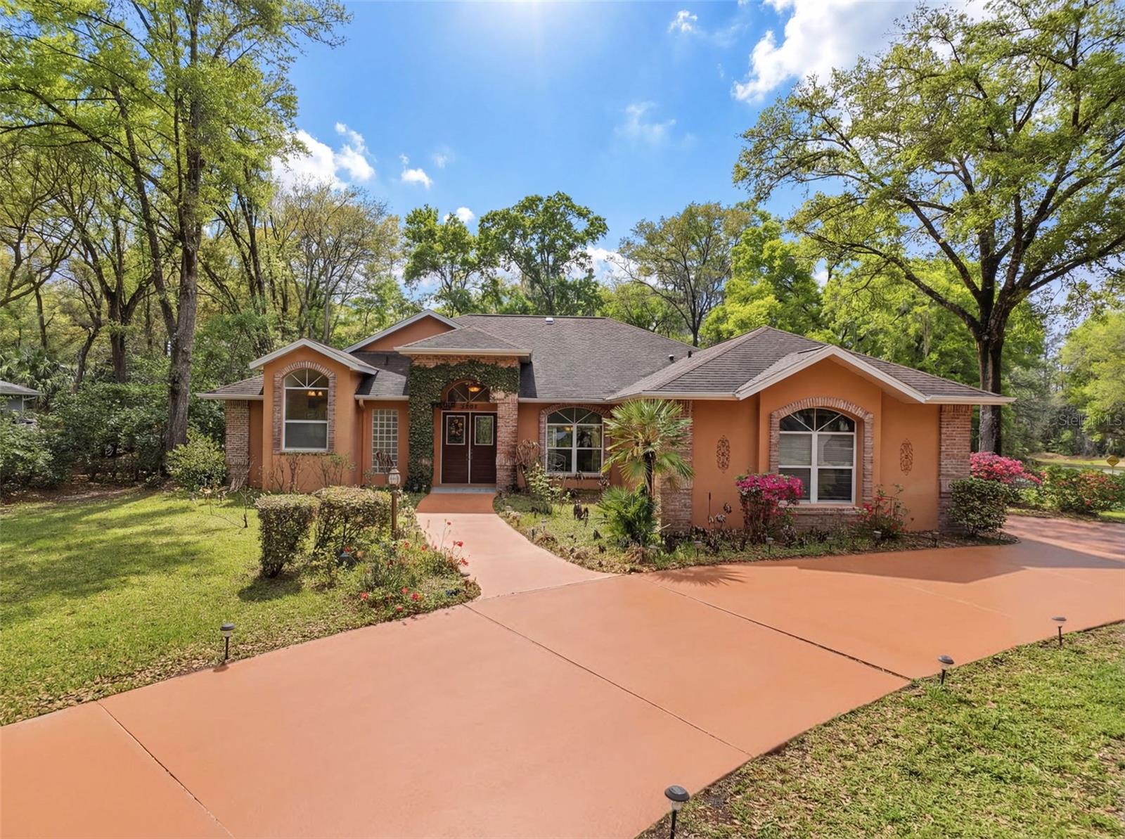 RAINBOW SPGS COUNTRY CLUB ESTATE - Residential