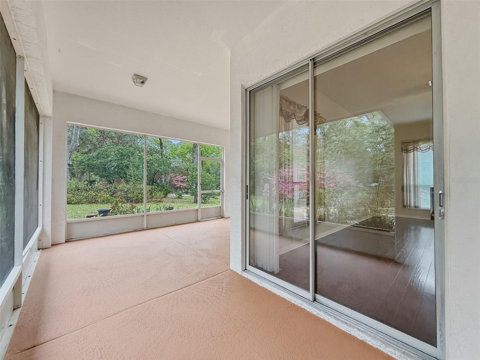 RAINBOW SPGS COUNTRY CLUB ESTATE - Residential