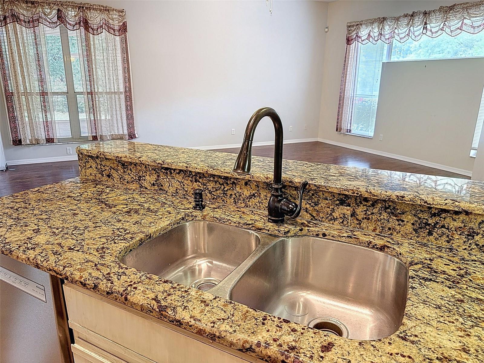 RAINBOW SPGS COUNTRY CLUB ESTATE - Residential