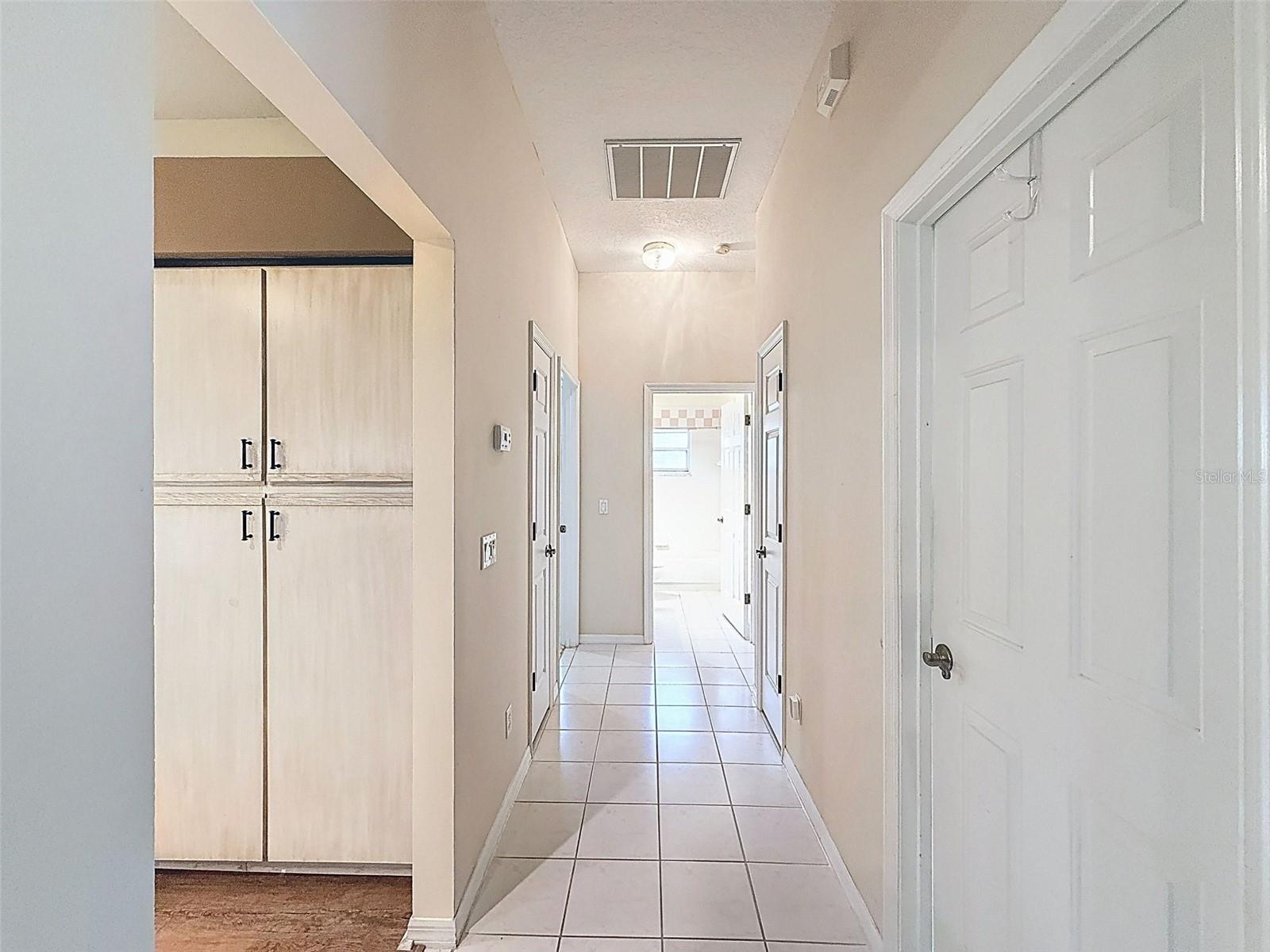 RAINBOW SPGS COUNTRY CLUB ESTATE - Residential