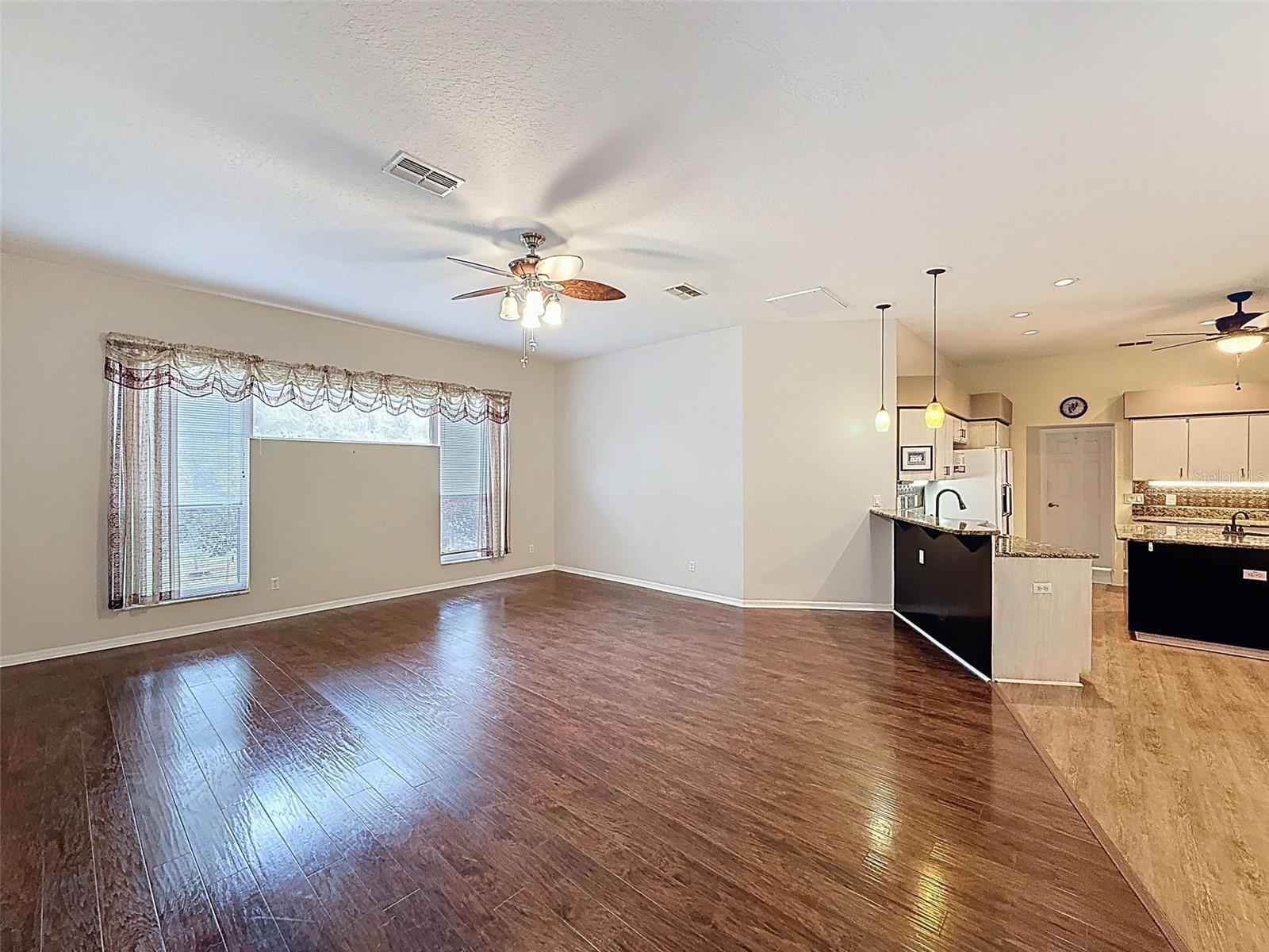 RAINBOW SPGS COUNTRY CLUB ESTATE - Residential