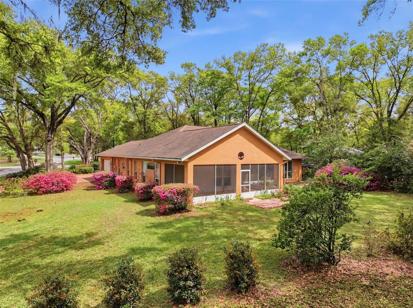 RAINBOW SPGS COUNTRY CLUB ESTATE - Residential