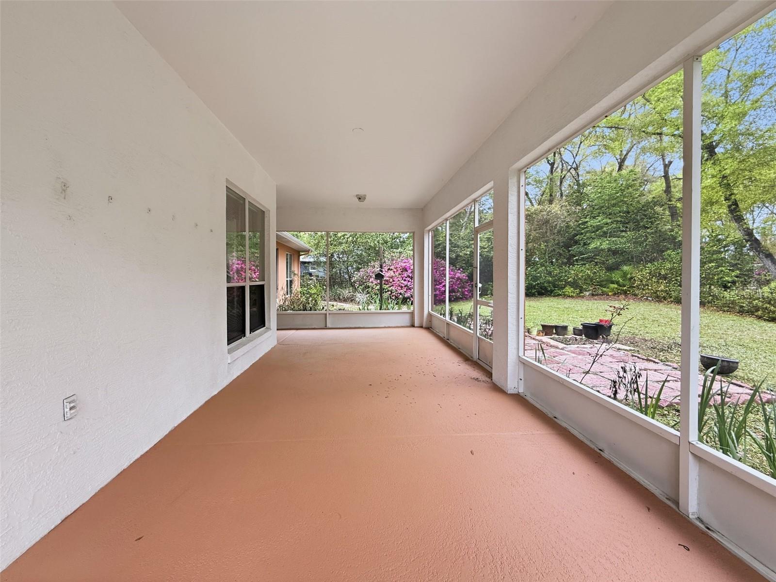 RAINBOW SPGS COUNTRY CLUB ESTATE - Residential