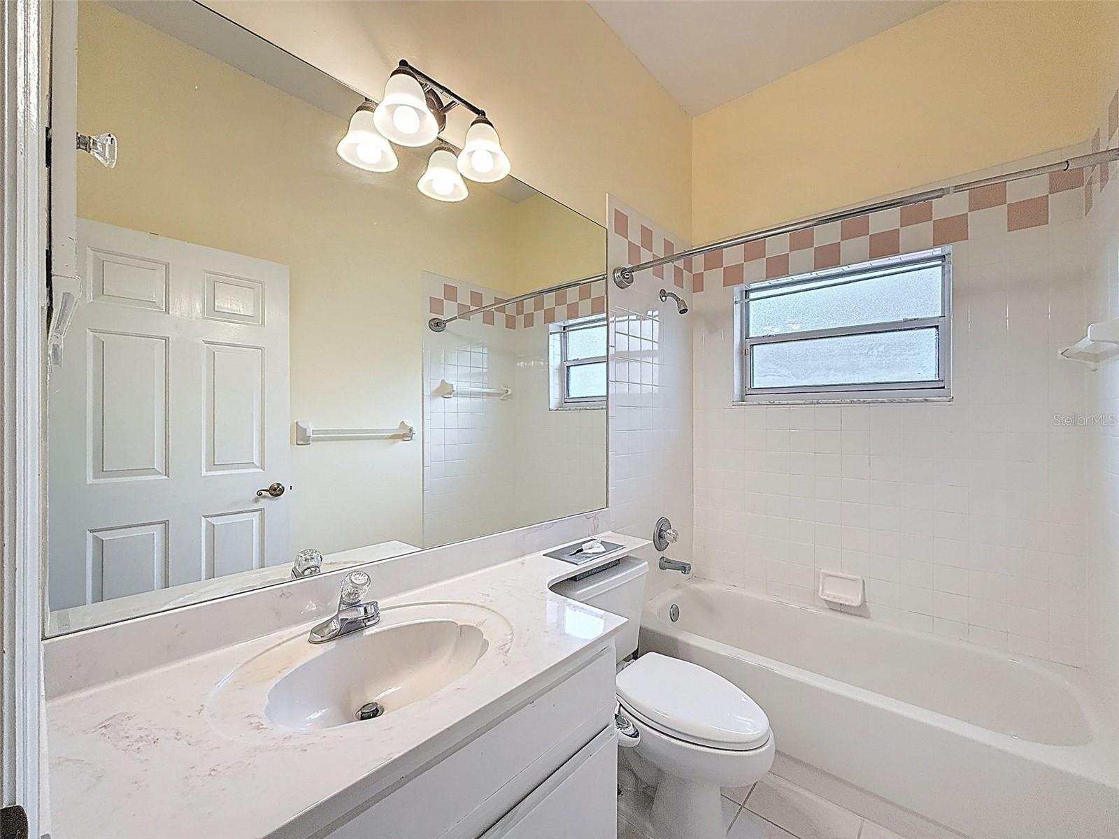 RAINBOW SPGS COUNTRY CLUB ESTATE - Residential