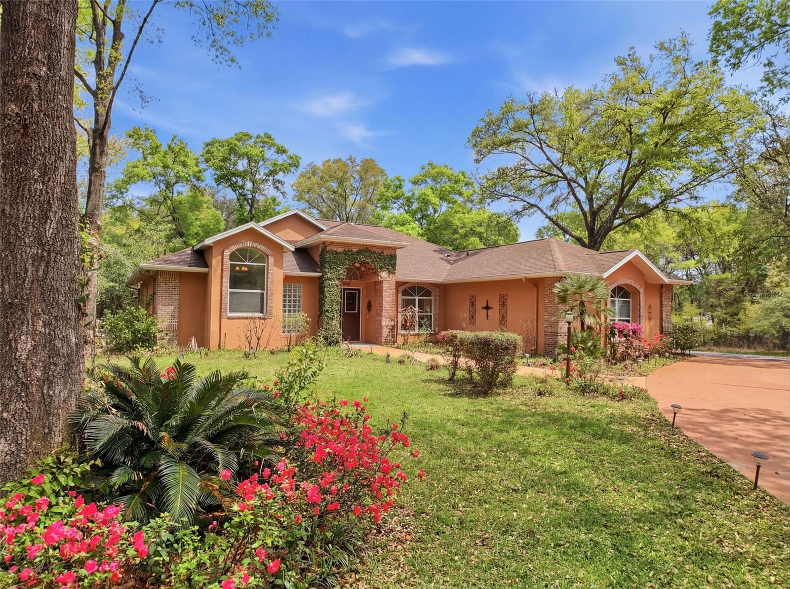 RAINBOW SPGS COUNTRY CLUB ESTATE - Residential