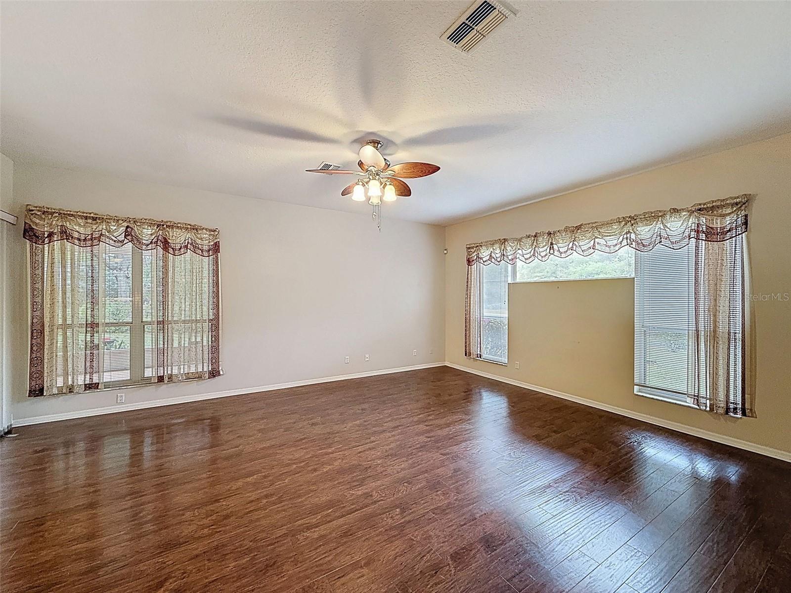 RAINBOW SPGS COUNTRY CLUB ESTATE - Residential