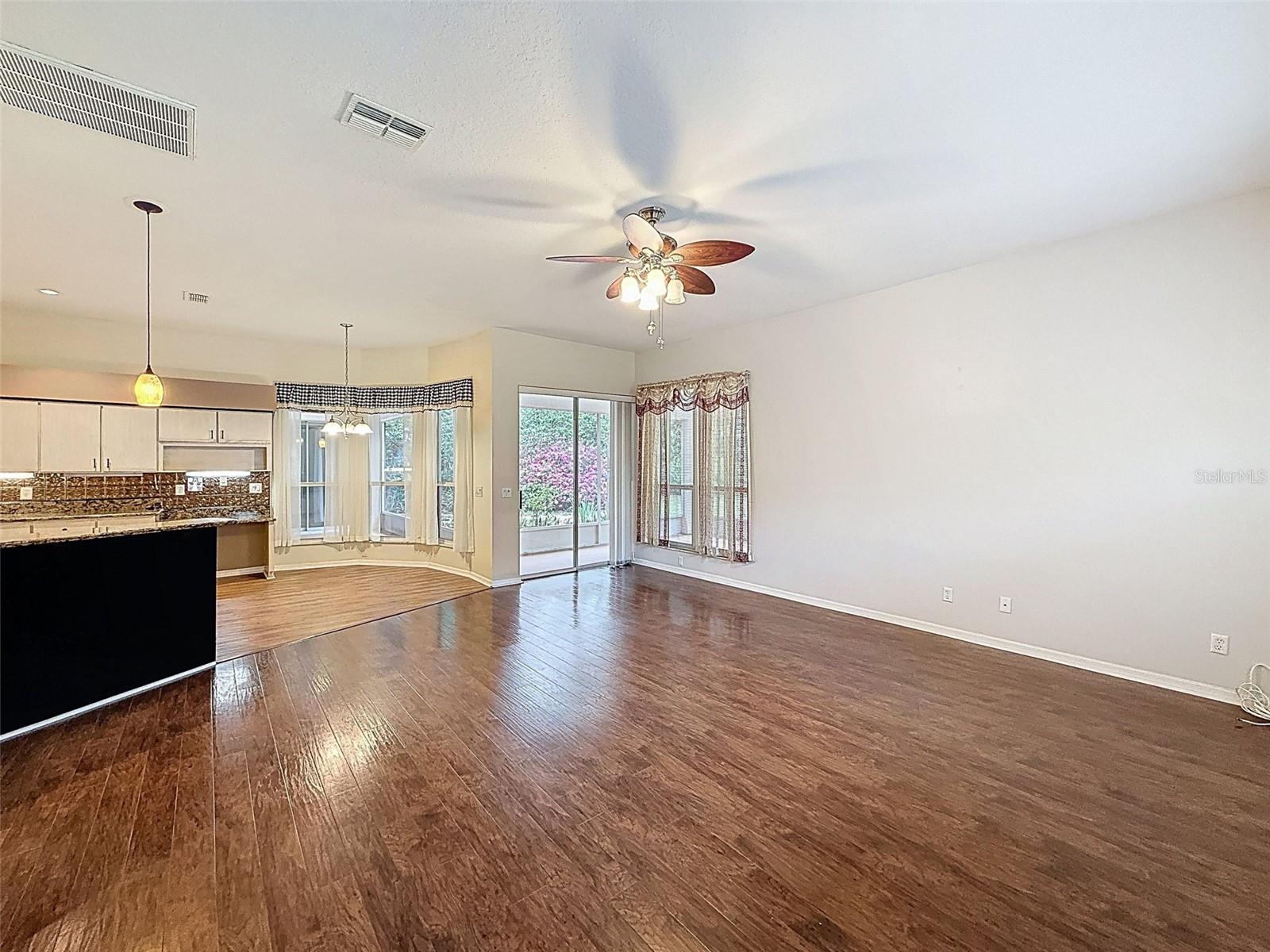 RAINBOW SPGS COUNTRY CLUB ESTATE - Residential