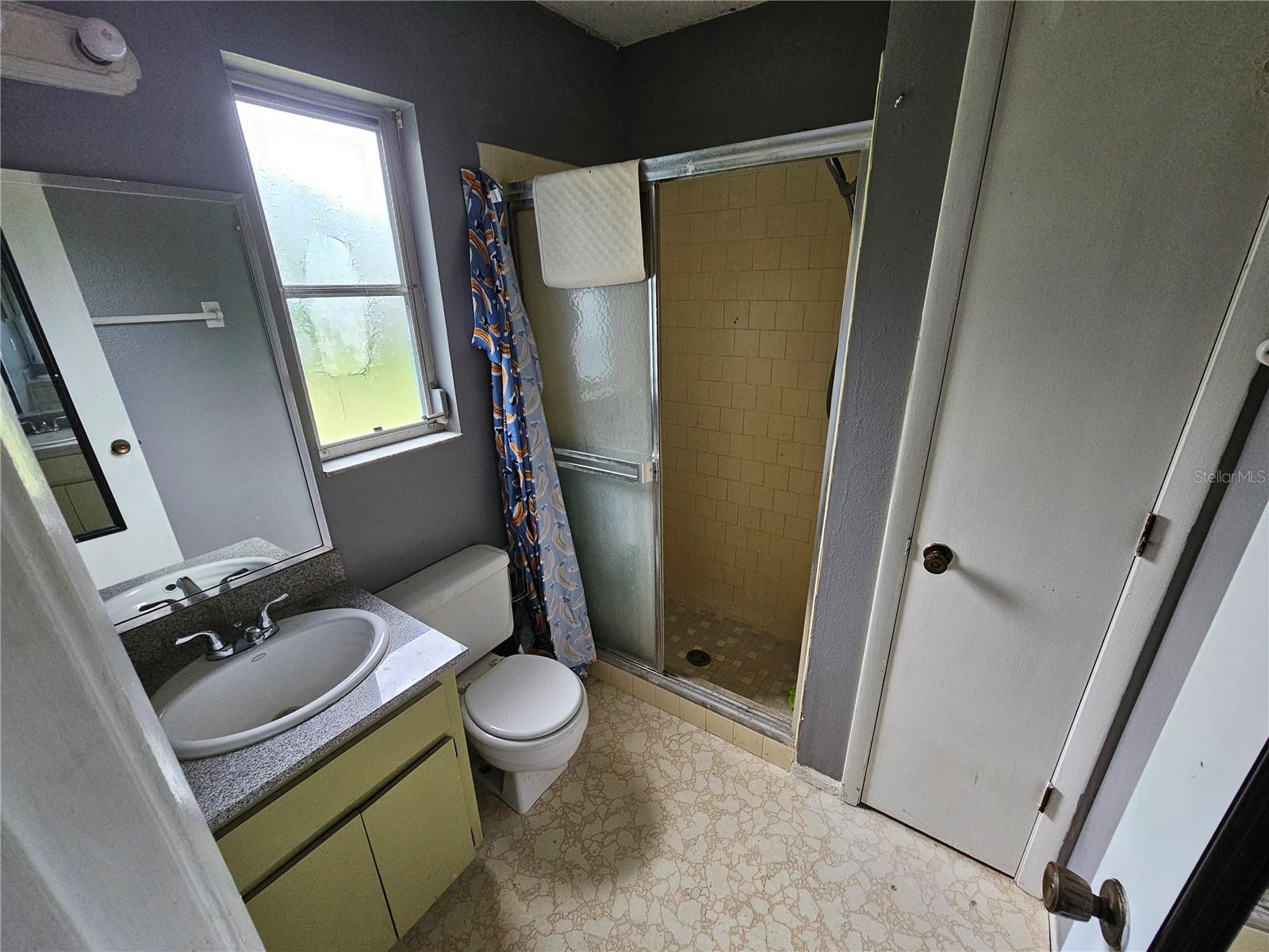 SOUTH VENICE - Residential Lease