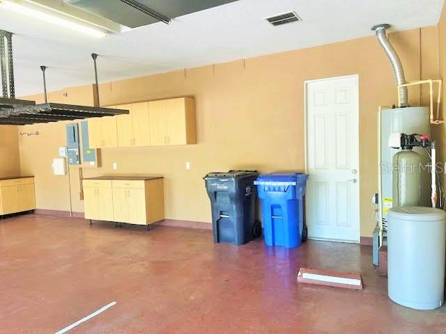 GRAND HAMPTON PH 3 - Residential Lease