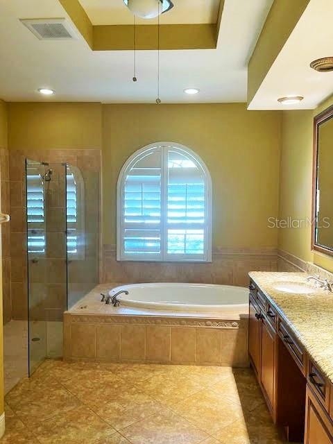 GRAND HAMPTON PH 3 - Residential Lease