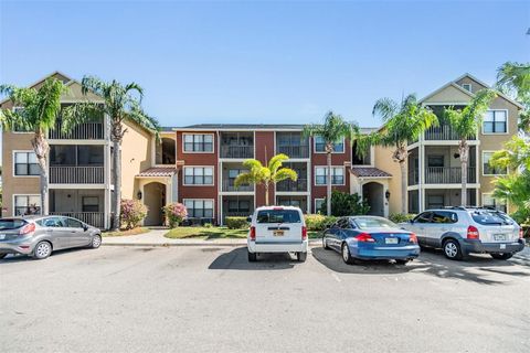 Condominium in SAINT PETERSBURG FL 11901 4TH STREET 16.jpg