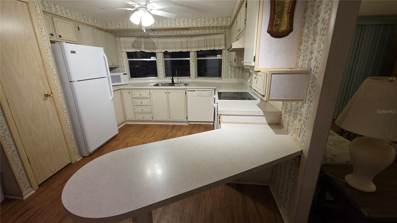 EUSTIS COUNTRY CLUB MANOR MHP UNIT 02A - Residential