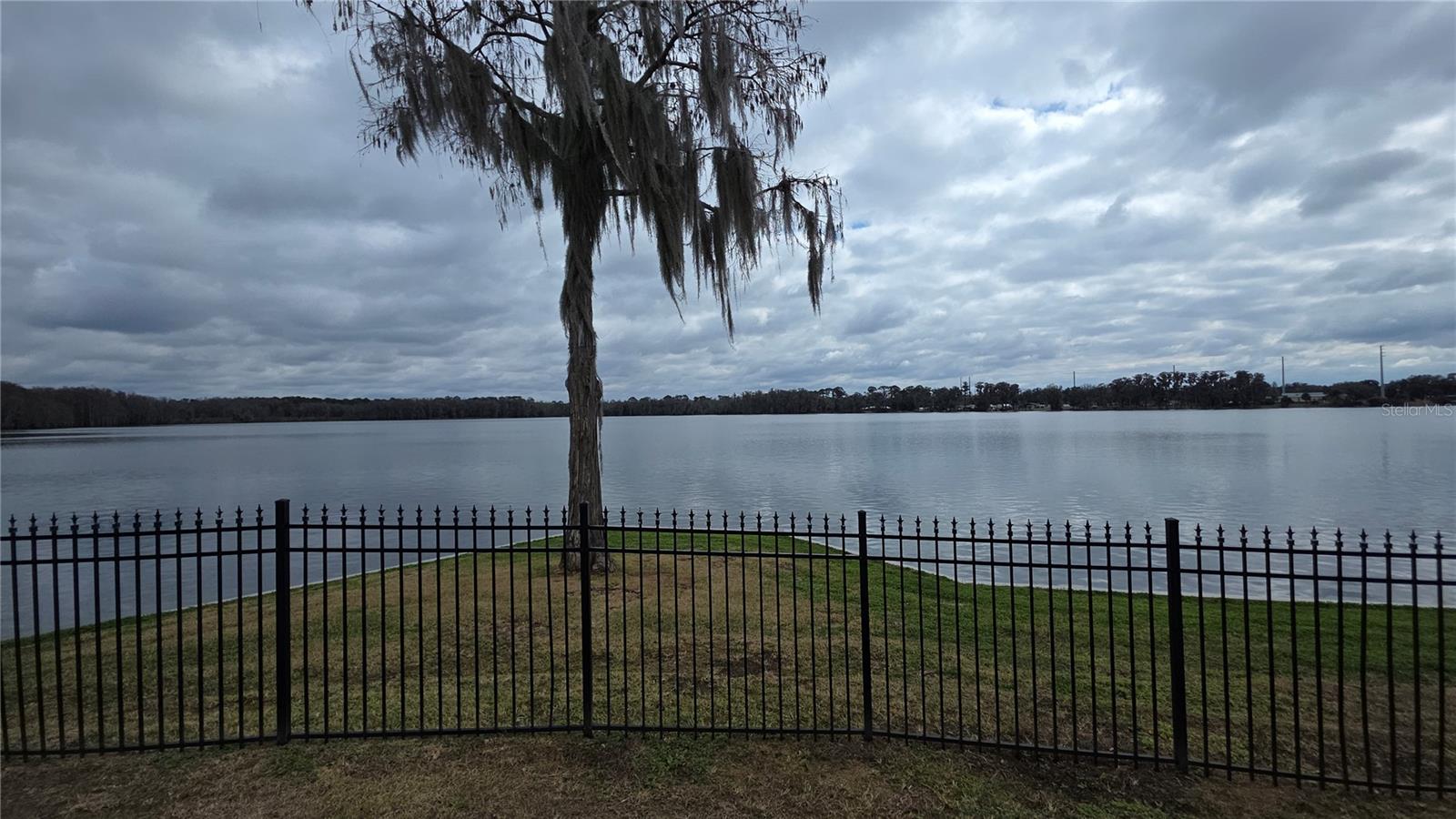 EUSTIS COUNTRY CLUB MANOR MHP UNIT 02A - Residential