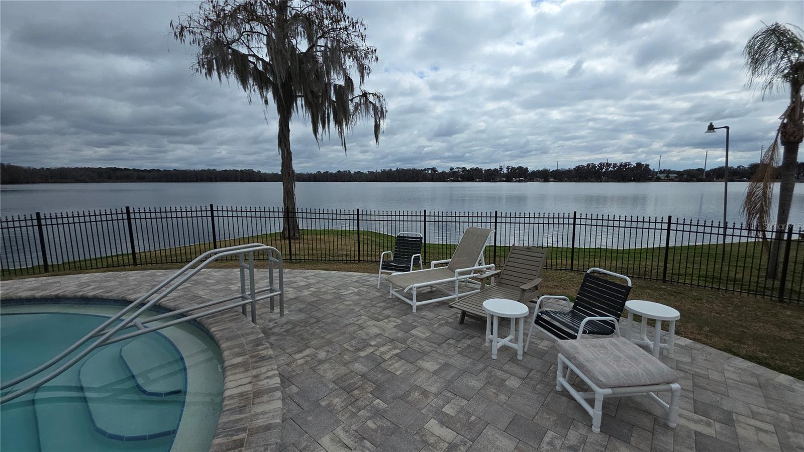 EUSTIS COUNTRY CLUB MANOR MHP UNIT 02A - Residential