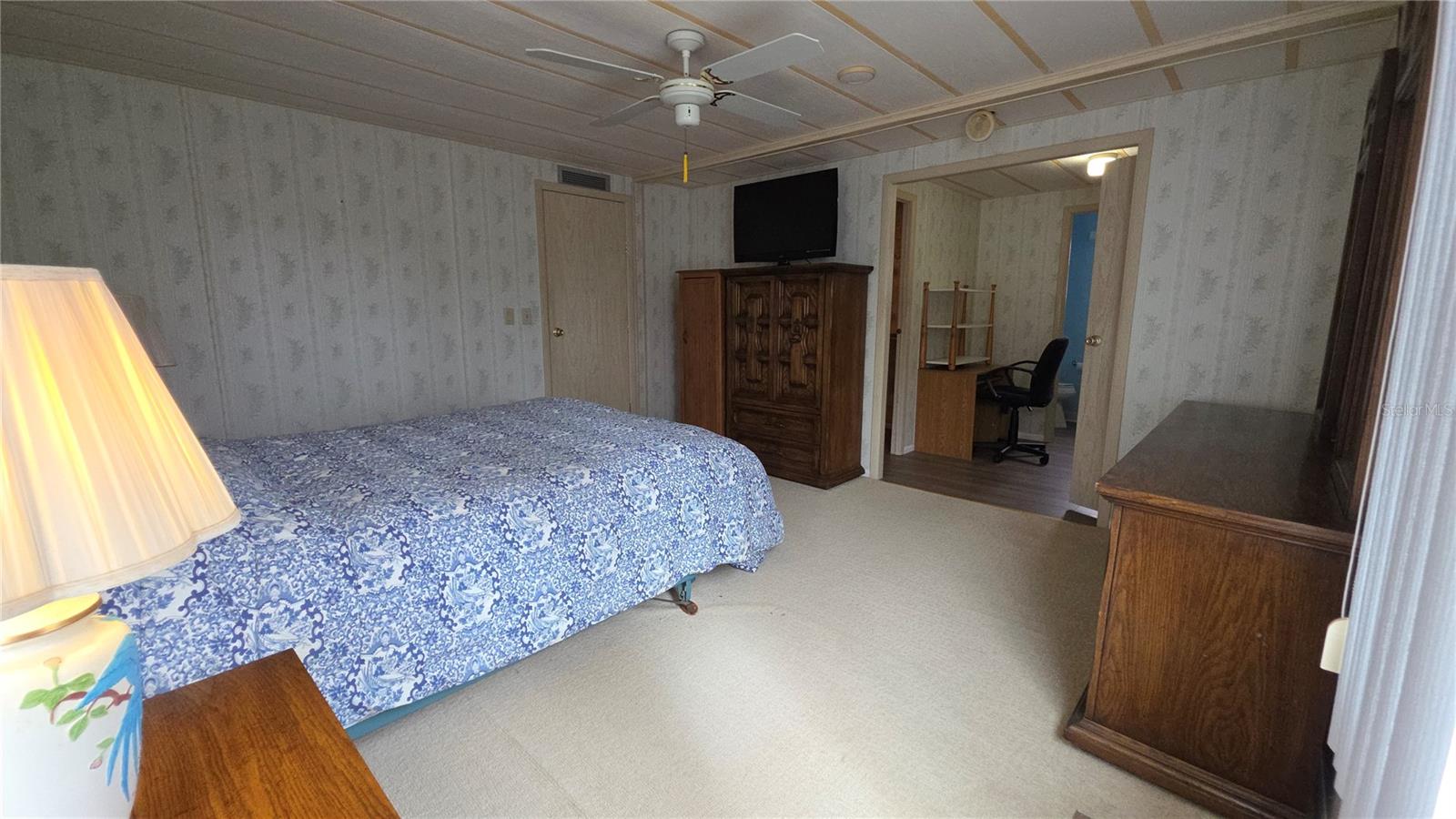 EUSTIS COUNTRY CLUB MANOR MHP UNIT 02A - Residential