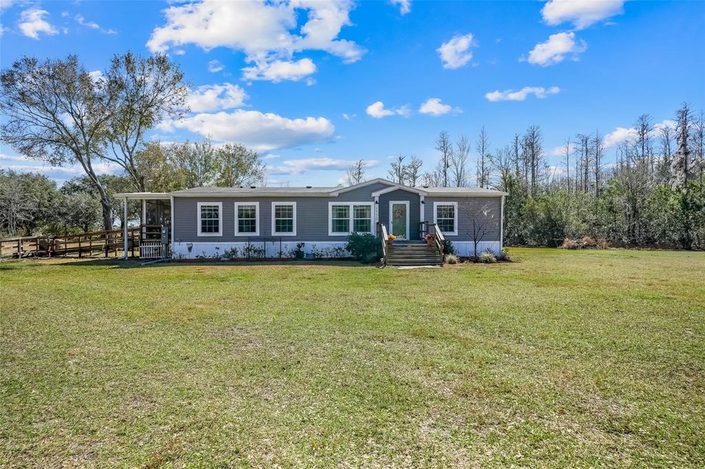 Photo of 5530 County Road 561, Clermont, FL 34714 (MLS # G5107264)