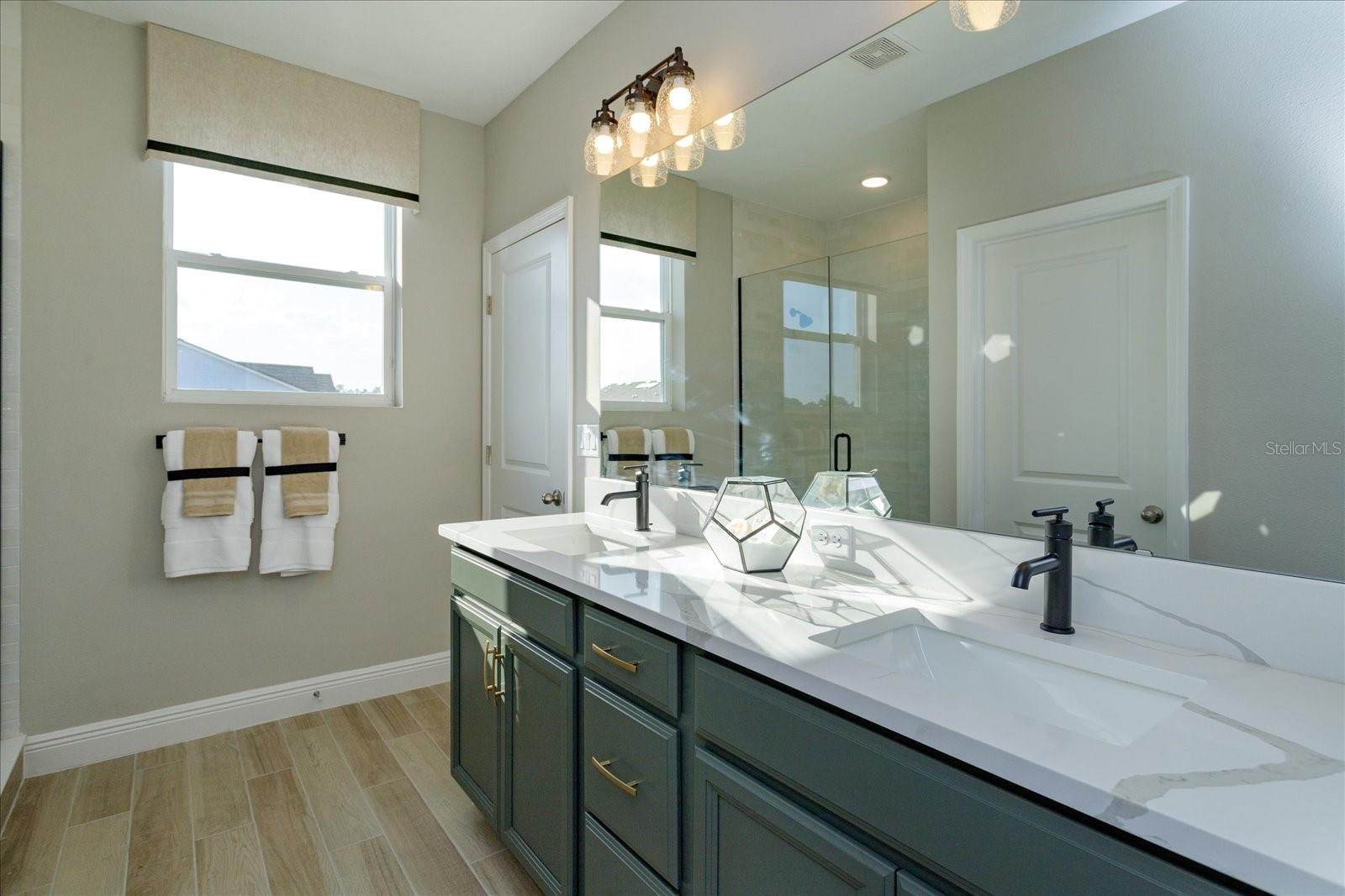 WESLYN PARK - Residential