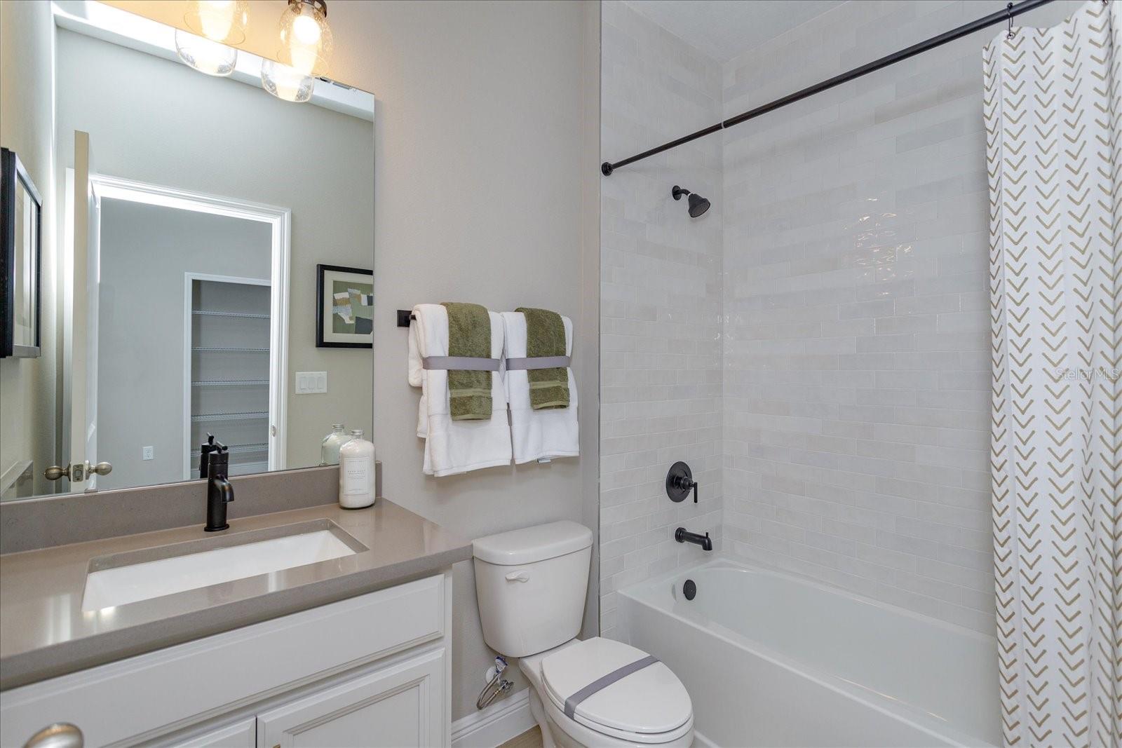 WESLYN PARK - Residential